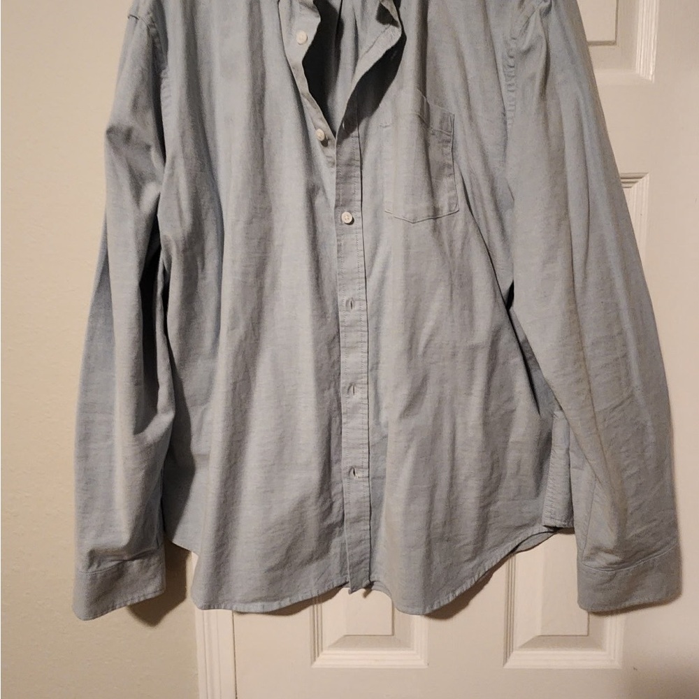 Old Navy Men's Sky Blue Button Down Shirt